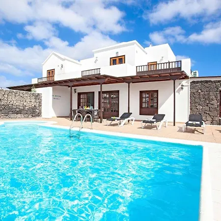 Salar Villa *